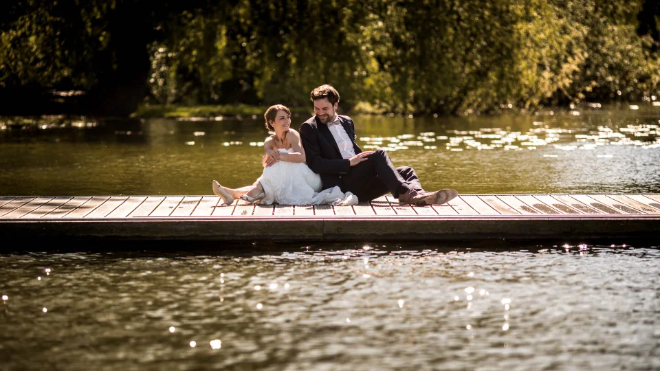 Bride and groom at a wedding shoot in Schwerin